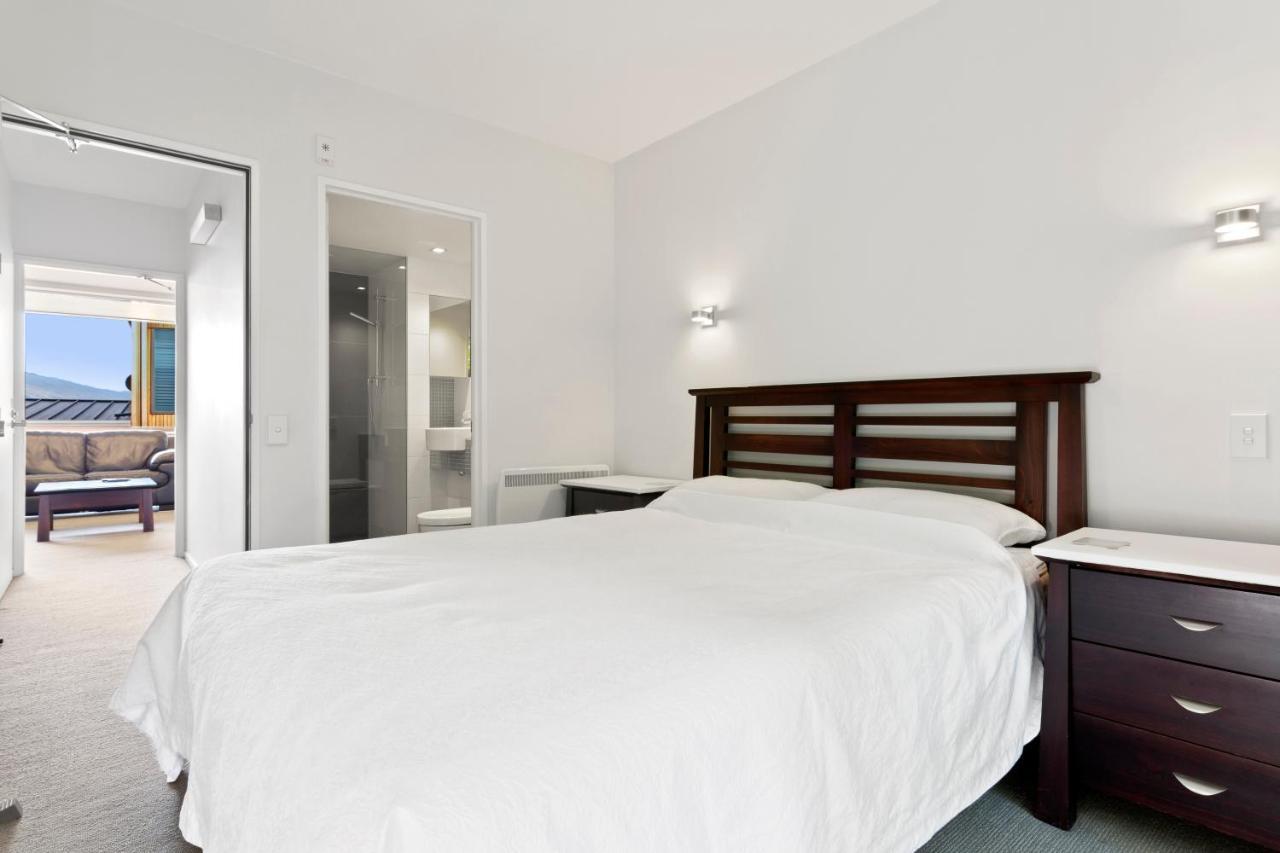 Stunning 2 Bedroom Apartment With Balcony! Queenstown Ngoại thất bức ảnh