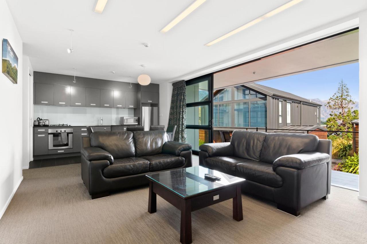 Stunning 2 Bedroom Apartment With Balcony! Queenstown Ngoại thất bức ảnh