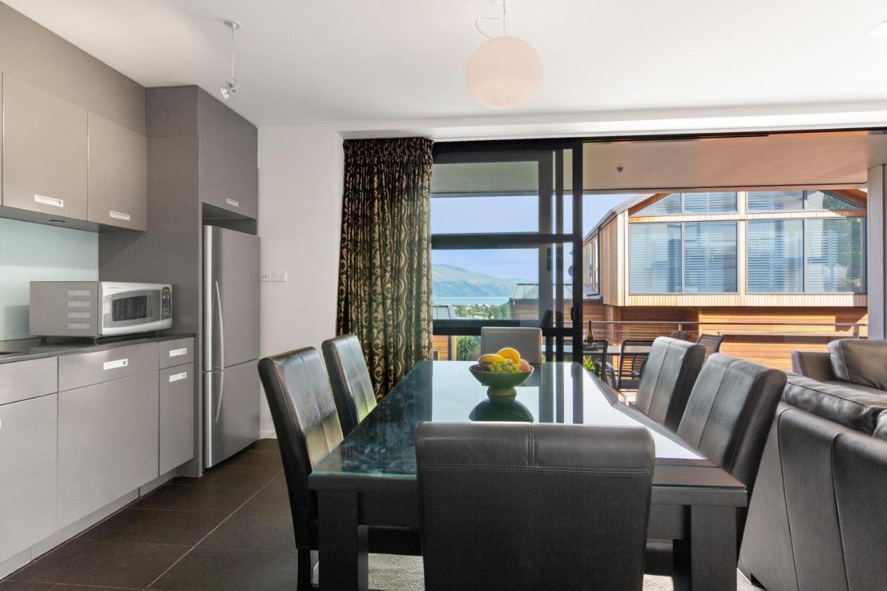 Stunning 2 Bedroom Apartment With Balcony! Queenstown Ngoại thất bức ảnh